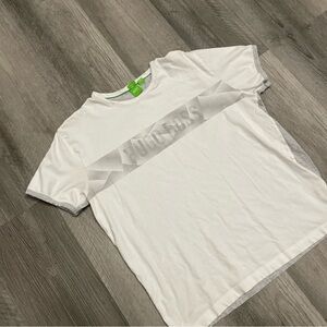 Hugo Boss Logo Emboss- T shirt S Men's Xl Neck Short Slee. “fits Like Large”